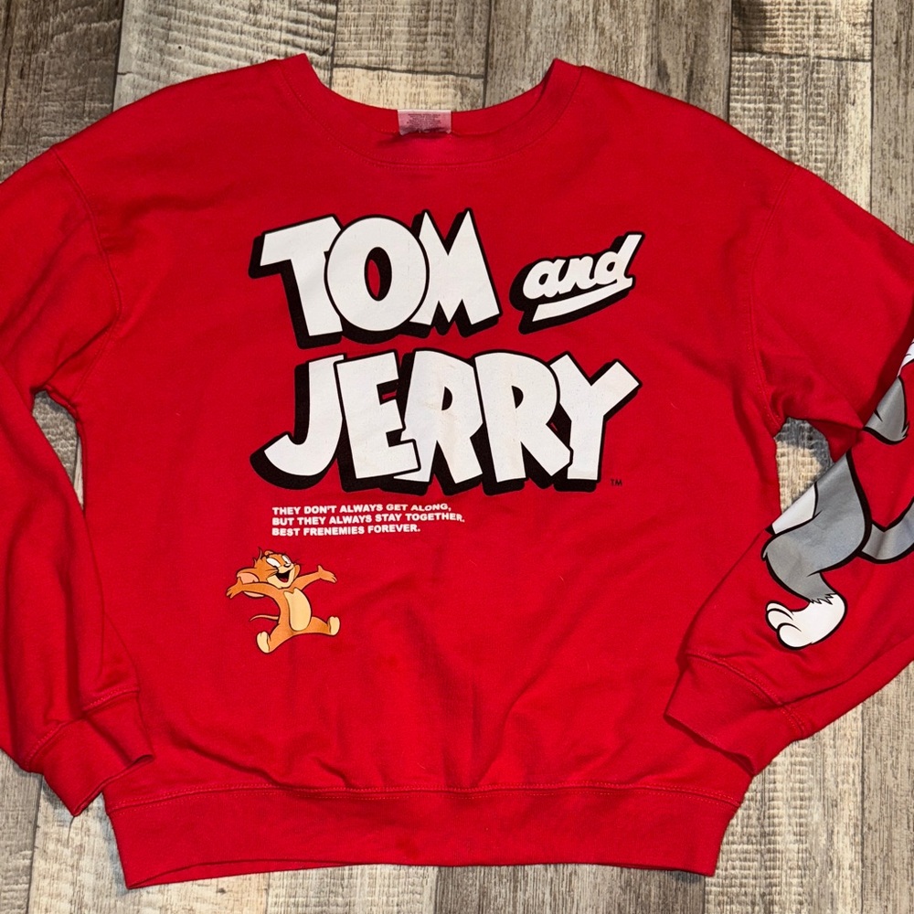 Tom and Jerry Sweatshirt-size M-7/9